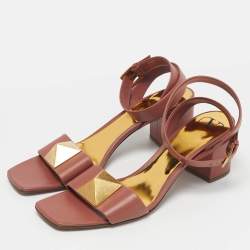 Pre Owned Valentino Brush Pink Leather One Stud Ankle Strap Sandals Size 41