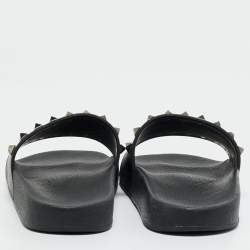 Pre Owned Valentino Black Rubber Rockstud Pool Slides Size 38