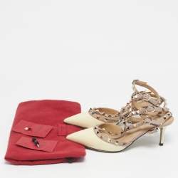 Pre Owned Valentino Cream Leather and Patent Leather Rockstud Pumps Size 37