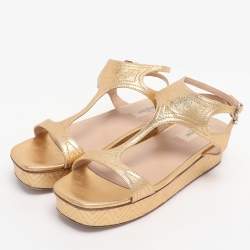 Pre Owned Valentino Gold Leather T-Strap Sandals Size 38