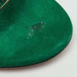 Pre Owned Valentino Green Suede Rockstud Crystal Embellished Flat Slide Sandals Size 40.5