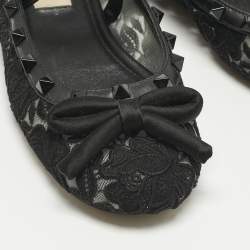 Pre Owned Valentino Black Lace andLeather Rockstud Ballet Flats Size 36