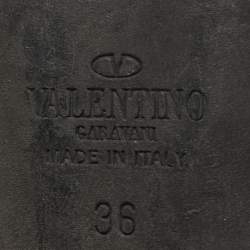 Pre Owned Valentino Black Leather Rockstud Pumps Size 36