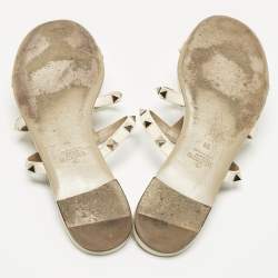 Pre Owned Valentino Cream Leather Rockstud Flat Slides Size 39