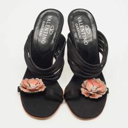 Pre Owned Valentino Black Satin Flower Embellish Slide Sandals Size 38