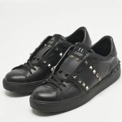 Pre Owned Valentino Black Leather Rockstud Untitled Low Top Sneakers Size 39