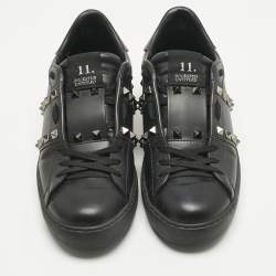 Pre Owned Valentino Black Leather Rockstud Untitled Low Top Sneakers Size 39