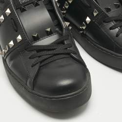 Pre Owned Valentino Black Leather Rockstud Untitled Low Top Sneakers Size 39