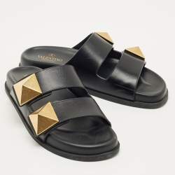 Pre Owned Valentino Black Leather One Stud Flat Sandals Size 40.5