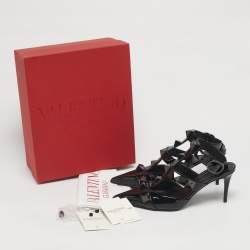 Pre Owned Valentino Black Patent Leather Roman Stud Pumps Size 40.5
