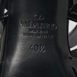 Pre Owned Valentino Black Patent Leather Roman Stud Pumps Size 40.5
