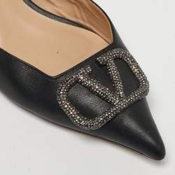 Pre Owned Valentino Black Leather VLogo Slingback Pumps Size 39