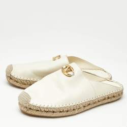 Pre Owned Valentino Off White Leather VLogo Signature Espadrille Mules Size 40