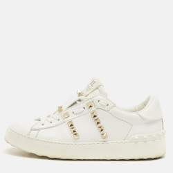 Pre Owned Valentino White Leather Rockstud Untitled Low Top Sneakers Size 34