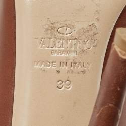 Pre Owned Valentino Brown Leather Round Toe Platform Pumps Size 39