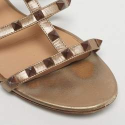 Pre Owned Valentino Pink Leather Rockstud Flat Slide Size 39