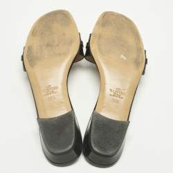 Pre Owned Valentino Black Patent Leather VLogo Slide Sandals Size 39.5