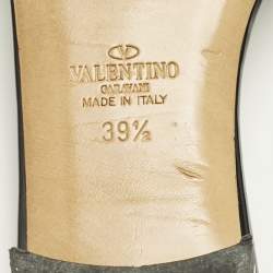 Pre Owned Valentino Black Patent Leather VLogo Slide Sandals Size 39.5