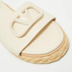 Pre Owned Valentino Cream Leather VLogo Espadrille Flat Slides Size 39