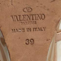 Pre Owned Valentino Transparent PVC Rockstud Slingback Wedge Pumps Size 39