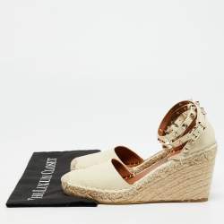 Pre Owned Valentino Rockstud Size 38 Beige Leather  Espadrille Wedge Pumps