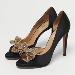 مملوكة مسبقًا Valentino Bow Crystal Embellished Size 39.5 Black Satin D'orsay Pumps
