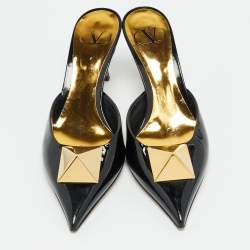 مملوكة مسبقًا حذاء ميول فالنتينو جلد لامع أسود مقاس 37 بمقدمة مدببة وديكور مسمار واحد