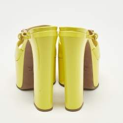 مملوكة مسبقًا Valentino Tan-Go Size 36 Yellow Patent Leather Platform Sandals