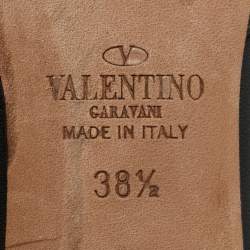 Pre Owned Valentino Rockstud Size 38.5 Black Leather Pumps