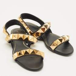 Pre Owned صندل فالنتينو بلاك جلد حزام خلفي مسطح مرصع بحجر روماني مقاس 36.5