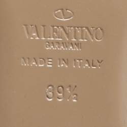 مملوكة مسبقًا Valentino Rockstud Size 39.5 Black/Beige Patent and Leather Ankle Strap Ballet Flats