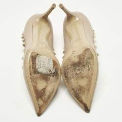 مملوكة مسبقًا Valentino Rockstud Size 39 Beige Leather Pumps