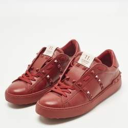 Pre Owned حذاء رياضي فالنتينو أنتيتلد جلد أبيض عنق منخفض مرصع مقاس 39