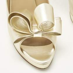 مملوكة مسبقًا Valentino Couture Bow Size 39 Gold Leather Peep Toe Pumps