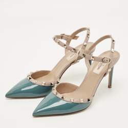 Pre Owned حذاء كعب عالي فالنتينو حزام عند الكاحل جلد لامع وأزرق بيج مزين بالمسامير مقاس 38.5