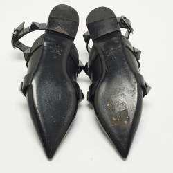 Pre Owned حذاء باليرينا فلات فالنتينو رومان ستد جلد أسود بحزام للكاحل مقاس 37