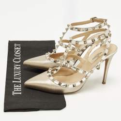 مملوكة مسبقًا Valentino Rockstud Size 38 Metallic Leather Ankle Strap Pumps
