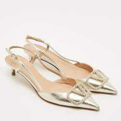 مملوكة مسبقًا حذاء كعب عالي فالنتينو جلد لامع بشعار في لوغو حزام كاحل مقاس 39