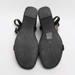 مملوكة مسبقًا صندل فالنتينو سهل منصة الوتد الجلد المدبوغ الأسود الحجم 39