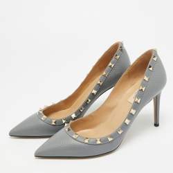 Pre Owned Valentino Rockstud Size 39 Grey Leather Pumps