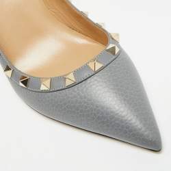 Pre Owned Valentino Rockstud Size 39 Grey Leather Pumps