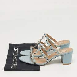 Pre Owned صندل فالنتينو روكستاد جلد لامع وردي مقاس 40