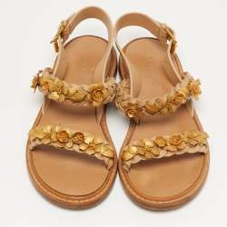 Pre Owned صندل فالنتينو فلات مزخرف زهور جلد مضفر بيج مقاس 39