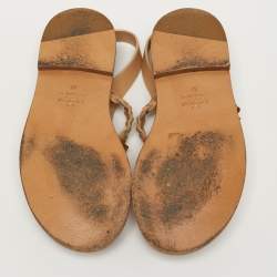 Pre Owned صندل فالنتينو فلات مزخرف زهور جلد مضفر بيج مقاس 39