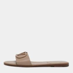 مملوكة مسبقًا Valentino Escape V logo Size 38 Beige Leather Flat Slides 