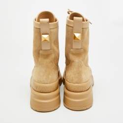 Pre Owned Valentino Rockstud Size 37 Beige Leather and Suede Ankle Length Boots