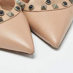 Pre Owned Valentino Rockstud Size 37 Beige Leather Pumps