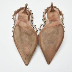 Pre Owned Valentino Rockstud Size 37 Beige Leather Pumps