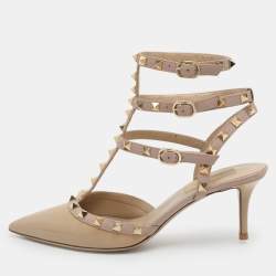 Pre Owned Valentino Rockstud Size 38.5 Beige Patent and Leather Ankle Strap Pumps