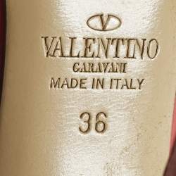 مملوكة مسبقًا Valentino Rockstud Size 36 Red/Beige Leather Caged Ankle Strap Pumps